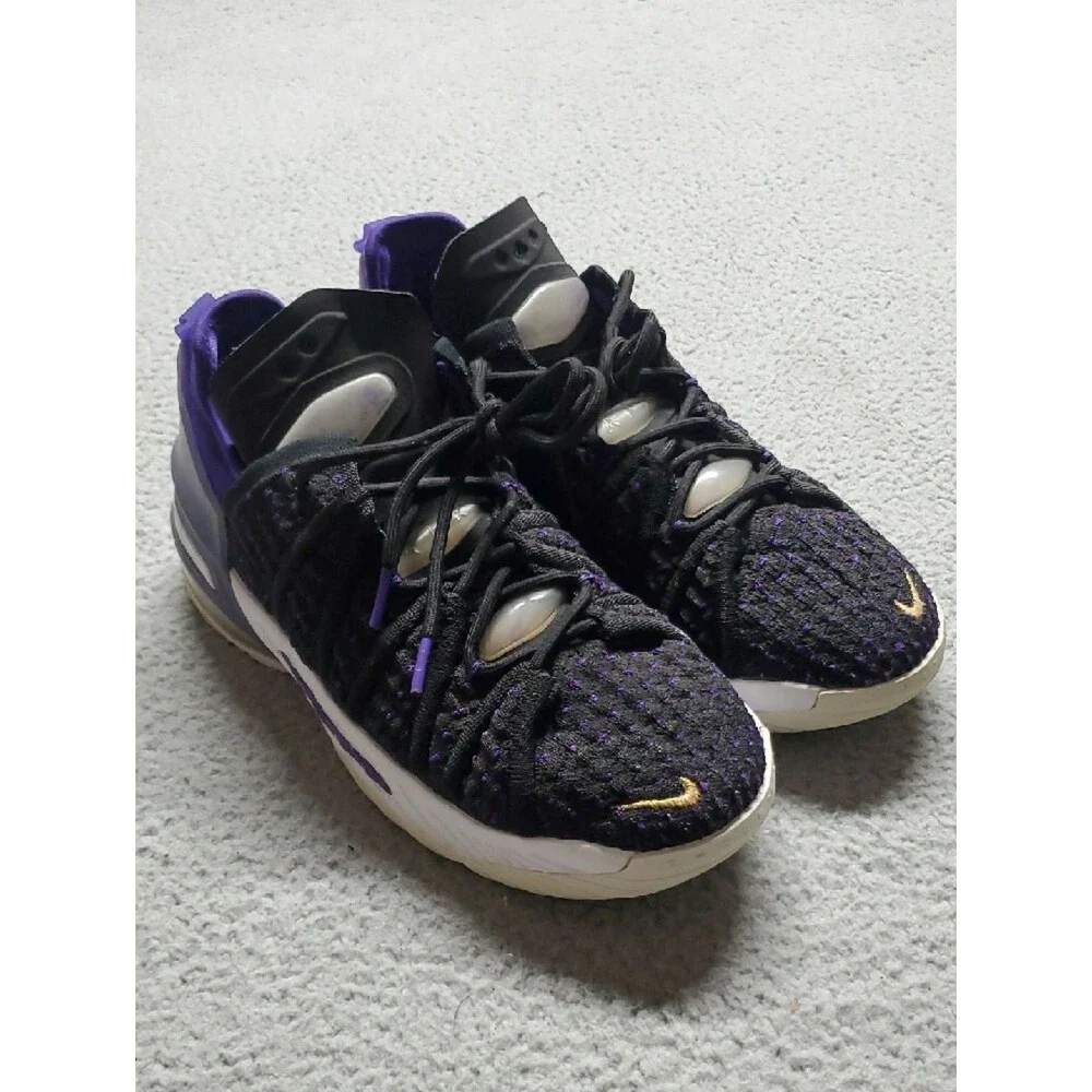 Nike Lebron James Black and Purple Athletic Shoes with Gold Accent Size 6Y